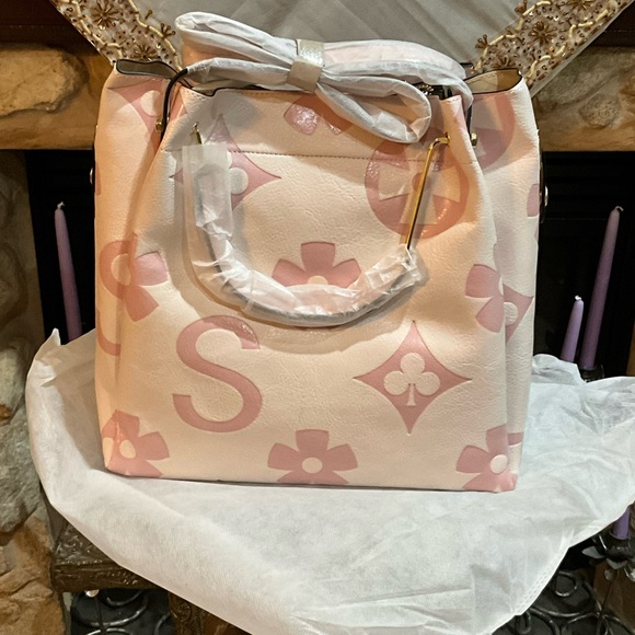 Elegant Flower Embossed Handbag, Fashionable Satchel Bag - Picture 6 of 7